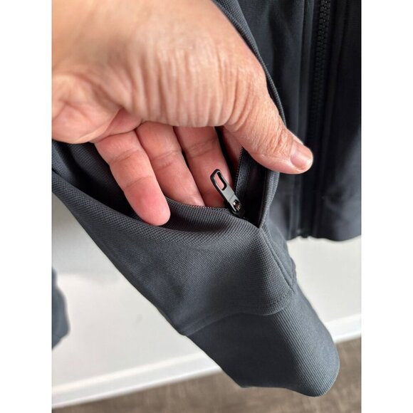 Lululemon SoulCycle Jacket Zip Up Womens Mock Neck Stretch Gray Size L - Picture 9 of 9